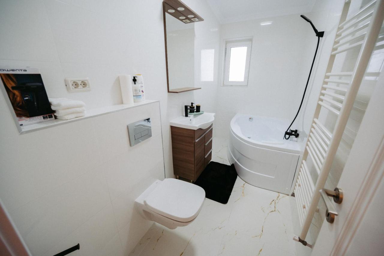 Modern Loft One Leilighet Suceava Eksteriør bilde